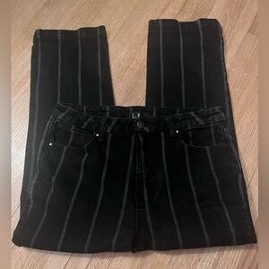 Lulus black cropped pinstriped jeans / 30” / medium / 8